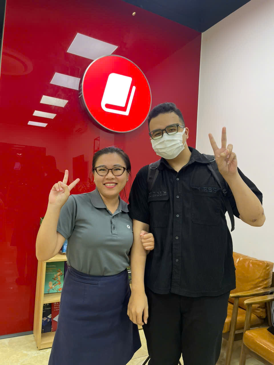 đánh giá của Hồ Tiến Đạt